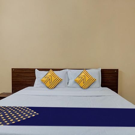 Hotel O Akash Lodge Lātūr Екстериор снимка