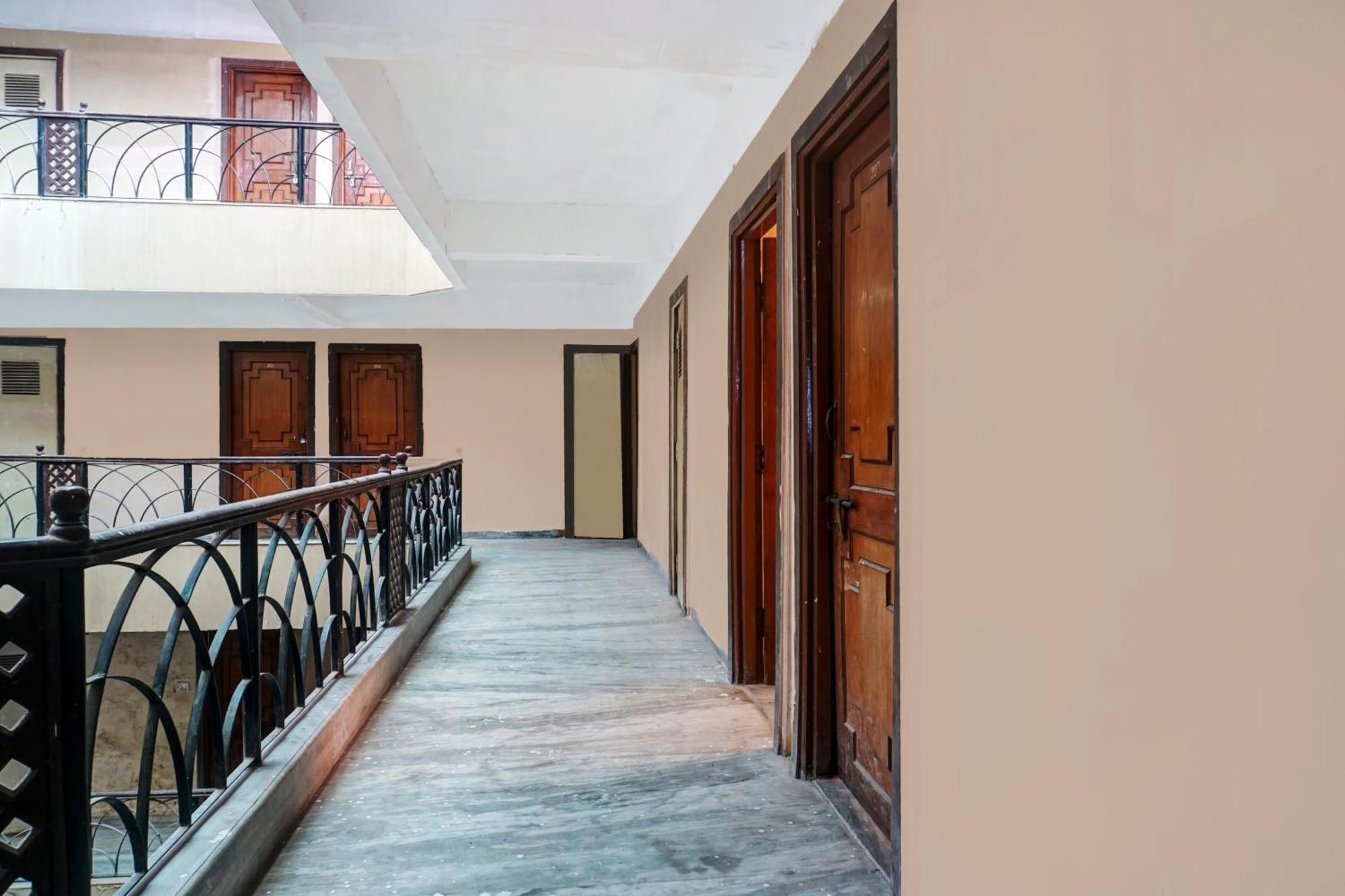 Hotel O Akash Lodge Lātūr Екстериор снимка